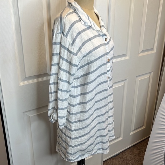 Viola Borghi Made in Italy Linen Button Down - Picture 4 of 6